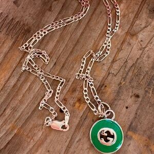 GG interlocking silver and green enameled skittle  charm 20 in 925 necklace